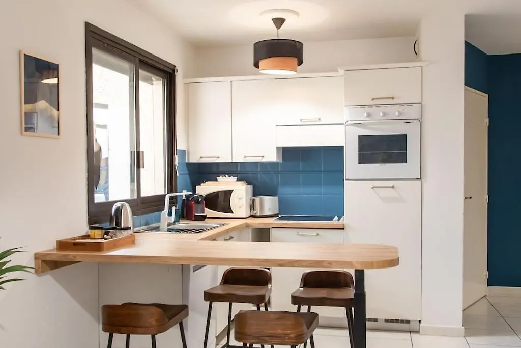 C16 - 2 Bdr Rue Antibes 4 Min Palais Festivals - Ac & Terrace Daire Cannes